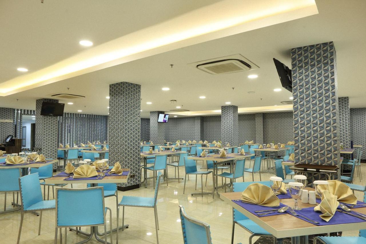 Horison Express Sentani Jayapura Exterior foto