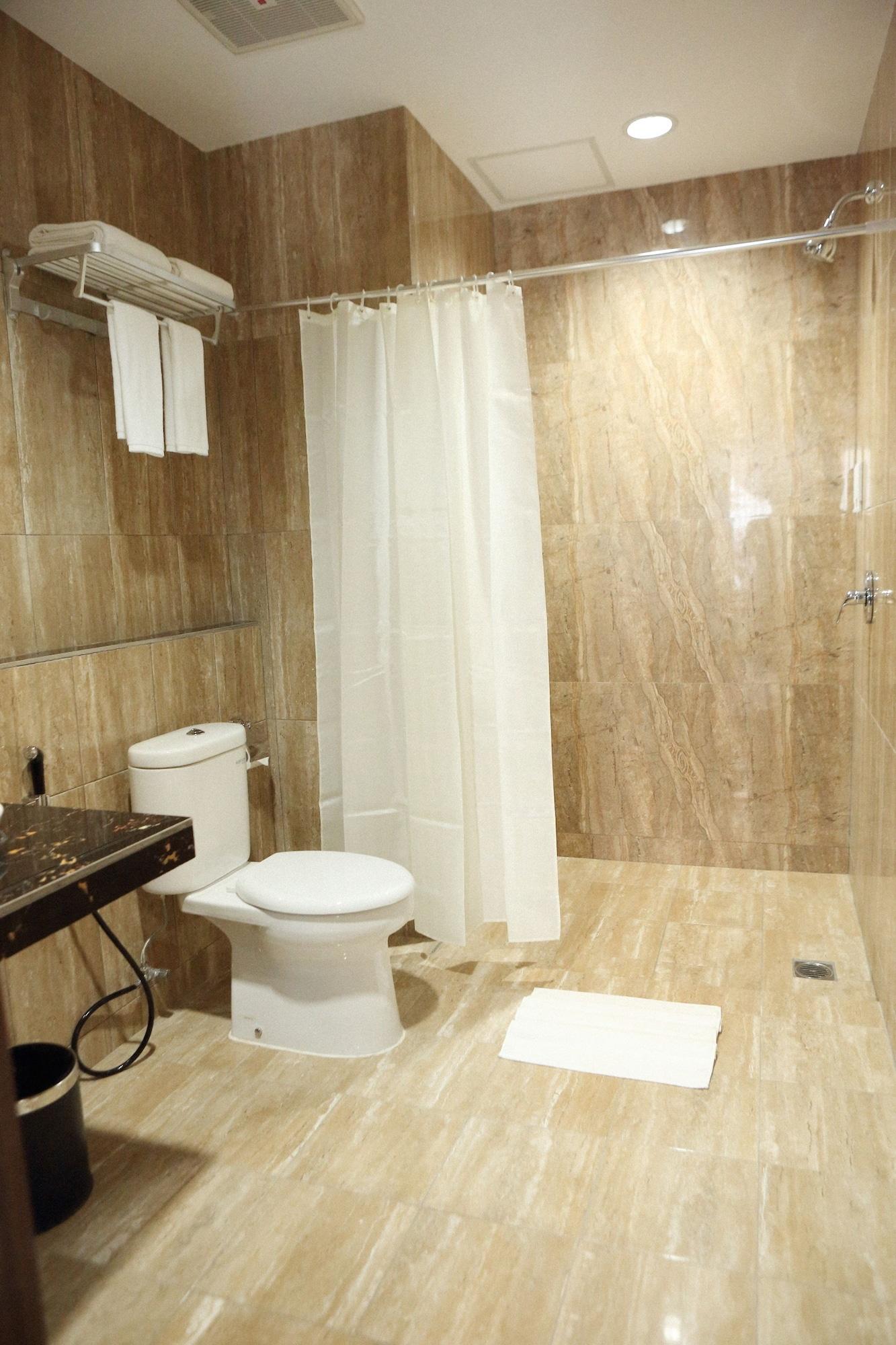 Horison Express Sentani Jayapura Exterior foto